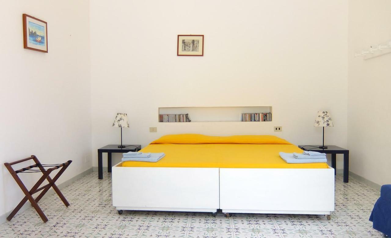 Casa Carlotta Bed & Breakfast Stromboli Exterior photo
